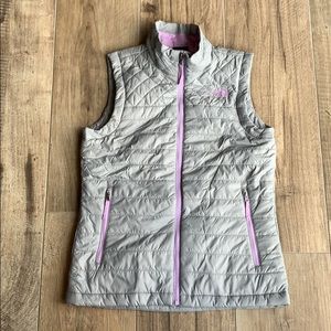 NWOT - Girls The NorthFace vest